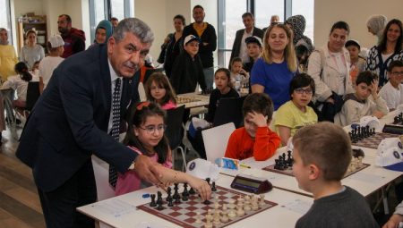 Kütahya’da satranç turnuvası başladı